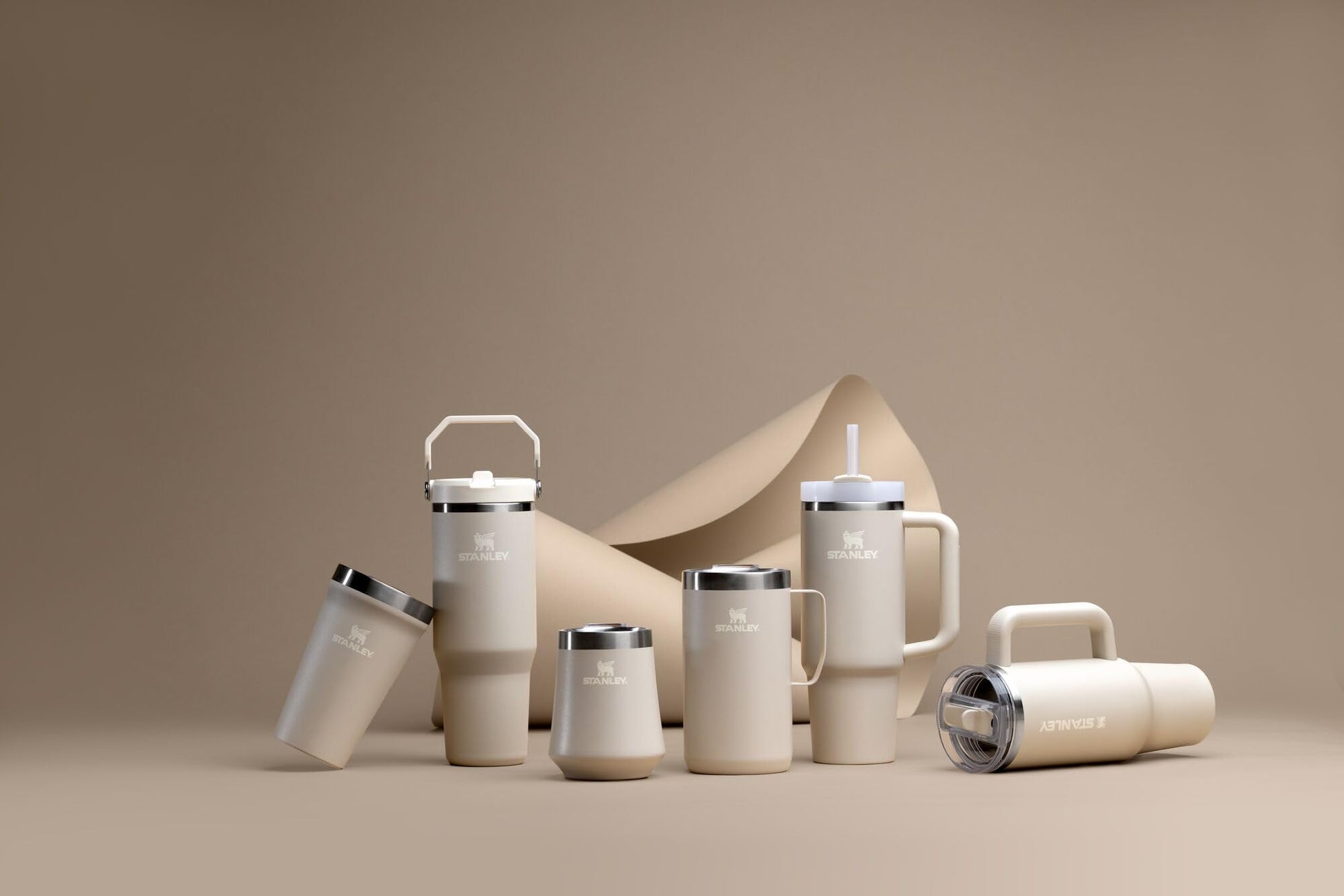 STANLEY Everyday Camp Mug | Drink Through Lid | Cup for Coffee, Tea and Drinks | Insulated Stainless Steel Coffee Mug | BPA - Free - TechNova