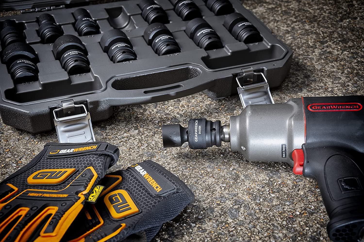 13 Pc. 1/2" Drive 6 Pt. Standard Universal Impact Socket Set, SAE - 84938N - TechNova